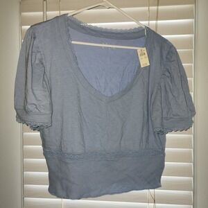 NWT Aerie short sleeve blue cropped blouse shirt. 100% cotton Womens size XL